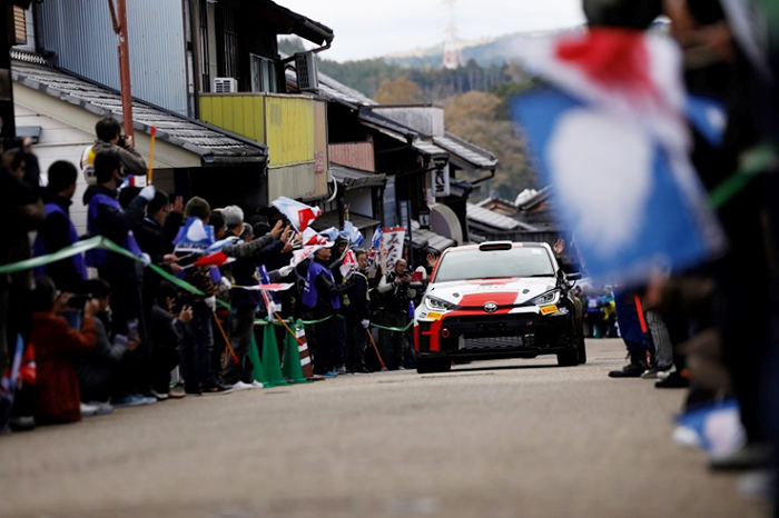 WRC世界ラリー選手権PIAAモータースポーツレポート